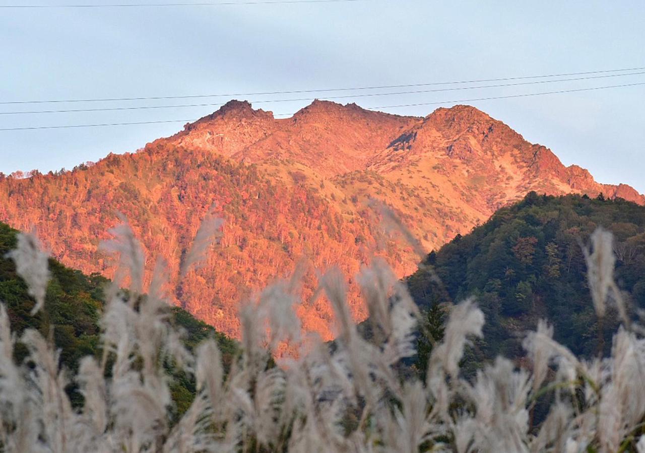 筋肉と自然と遊ぶ宿 田島館 Takayama  Ngoại thất bức ảnh